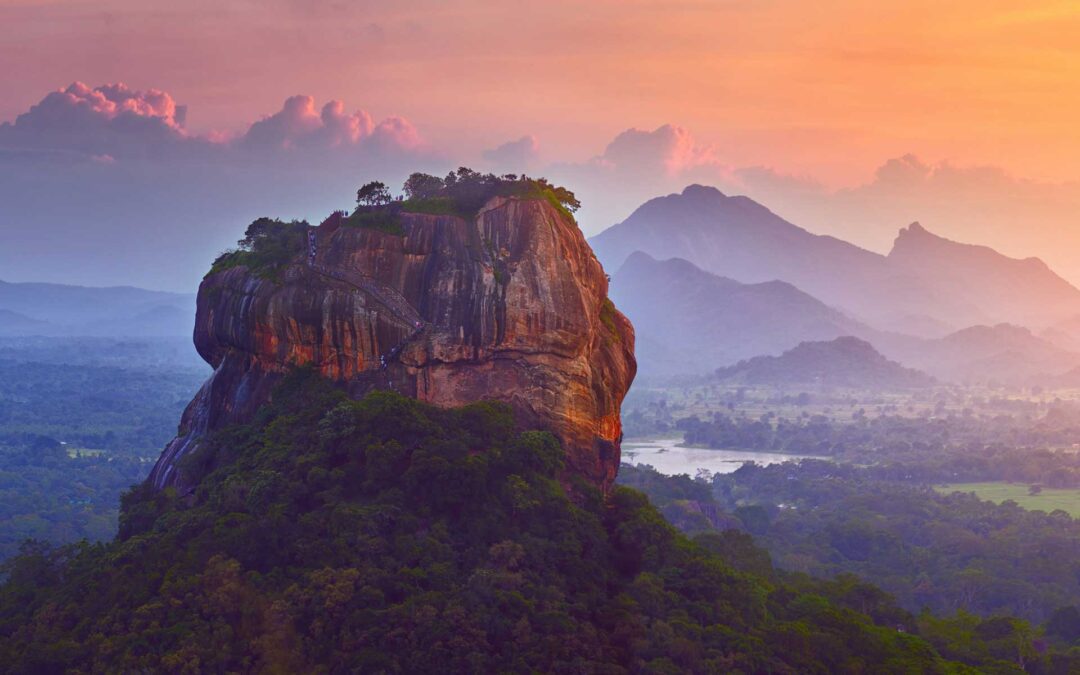 Sigiriya Lion Rock, Sigiriya Sri Lanka: Ancient Fortress and UNESCO World Heritage Site